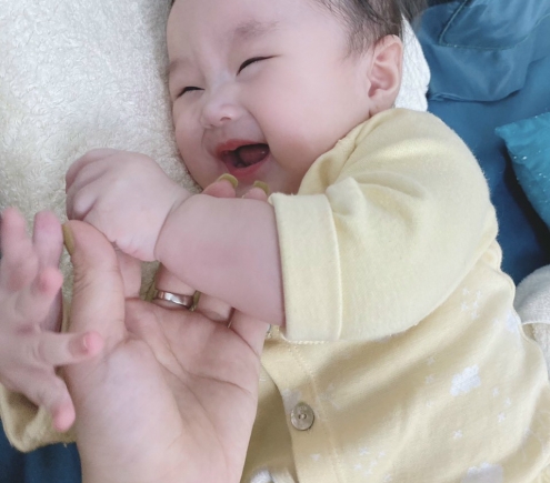 Cần tuyển gấp người chăm bé sơ sinh làm ở lại 