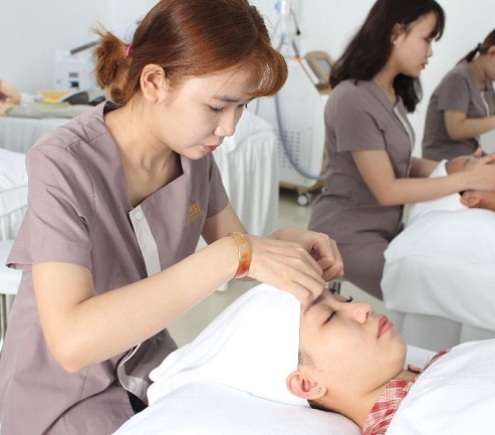 CẦN TUYỂN NHÂN VIÊN  LÀM VIỆC SPA TẠI BÌNH CHÁNH