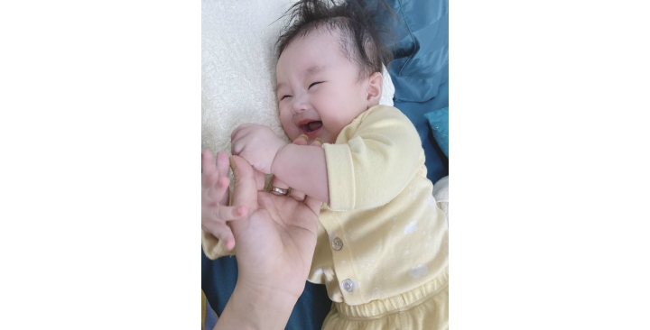 Cần tuyển gấp người chăm bé sơ sinh làm ở lại